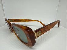 Load image into Gallery viewer, Lunetterie Generale Designer Muse Light Havana Frame 53mm Sunglasses

